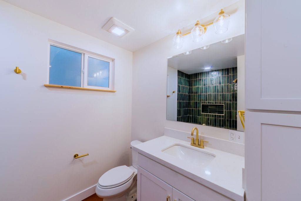 Bathroom-1--1778011561924-jo7jaj